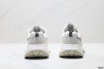 New Balance MR530 - Image 2