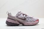 NIKE V2K RUN Nike Retro Versatile