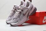 NIKE V2K RUN Nike Retro Versatile - Image 8