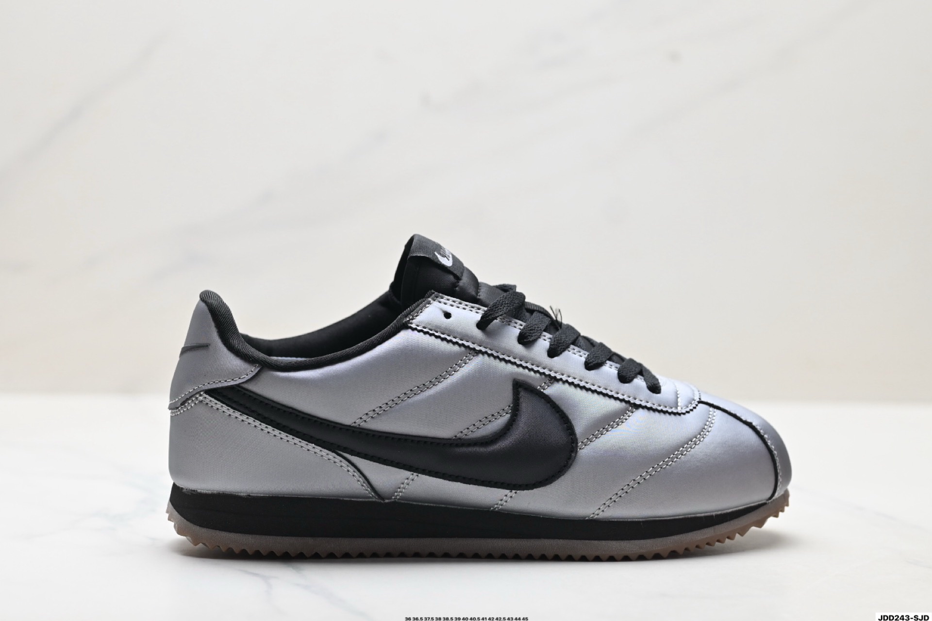 img_8907 Nike Classic Cortez - Image 1
