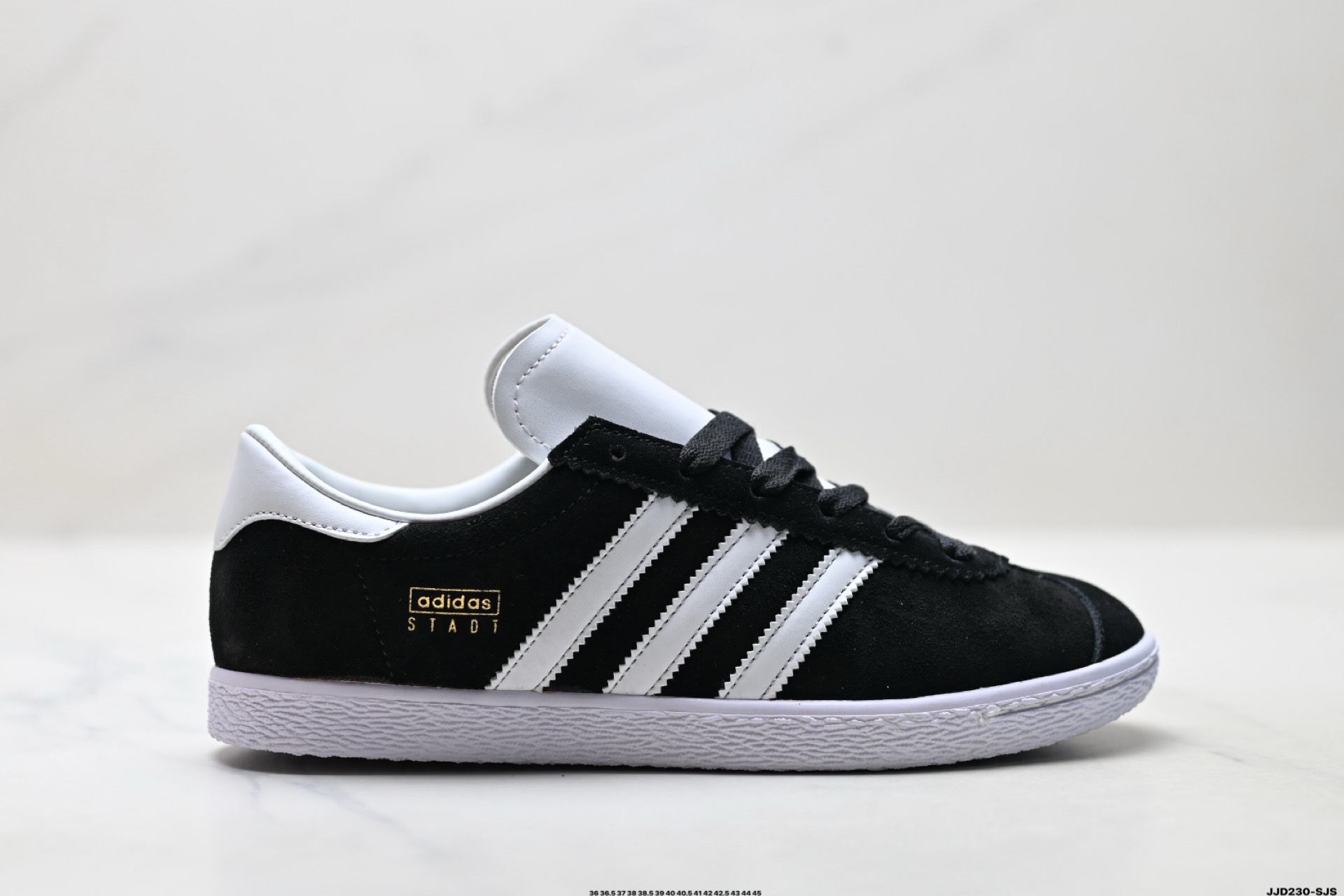 img_9522 Adidas Originals Stadt - Image 1