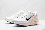Nike VOMERO 18 - Image 5