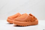 UGG - Image 4