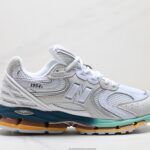 New Balance 1954R